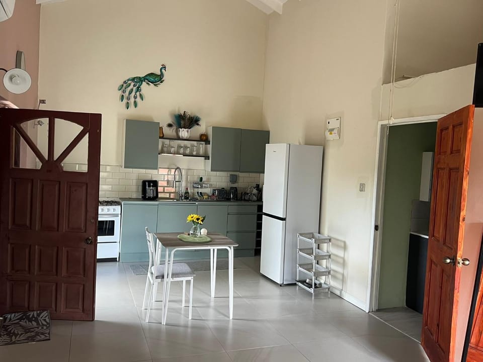 Paradise Inn Apartment in Caribbean