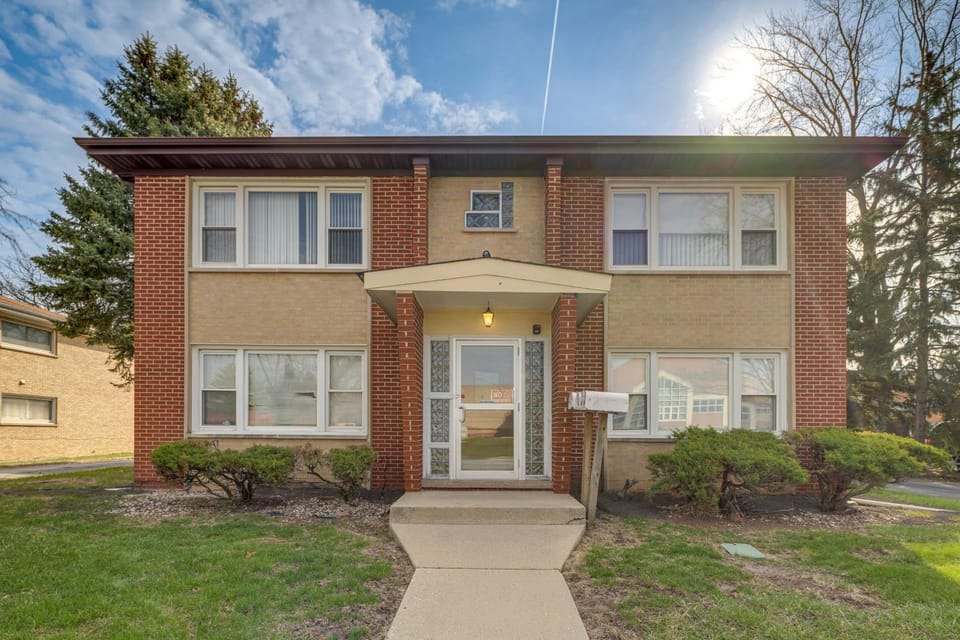 Cozy Couples Escape in Homewood: Pets Welcome! House in Indiana