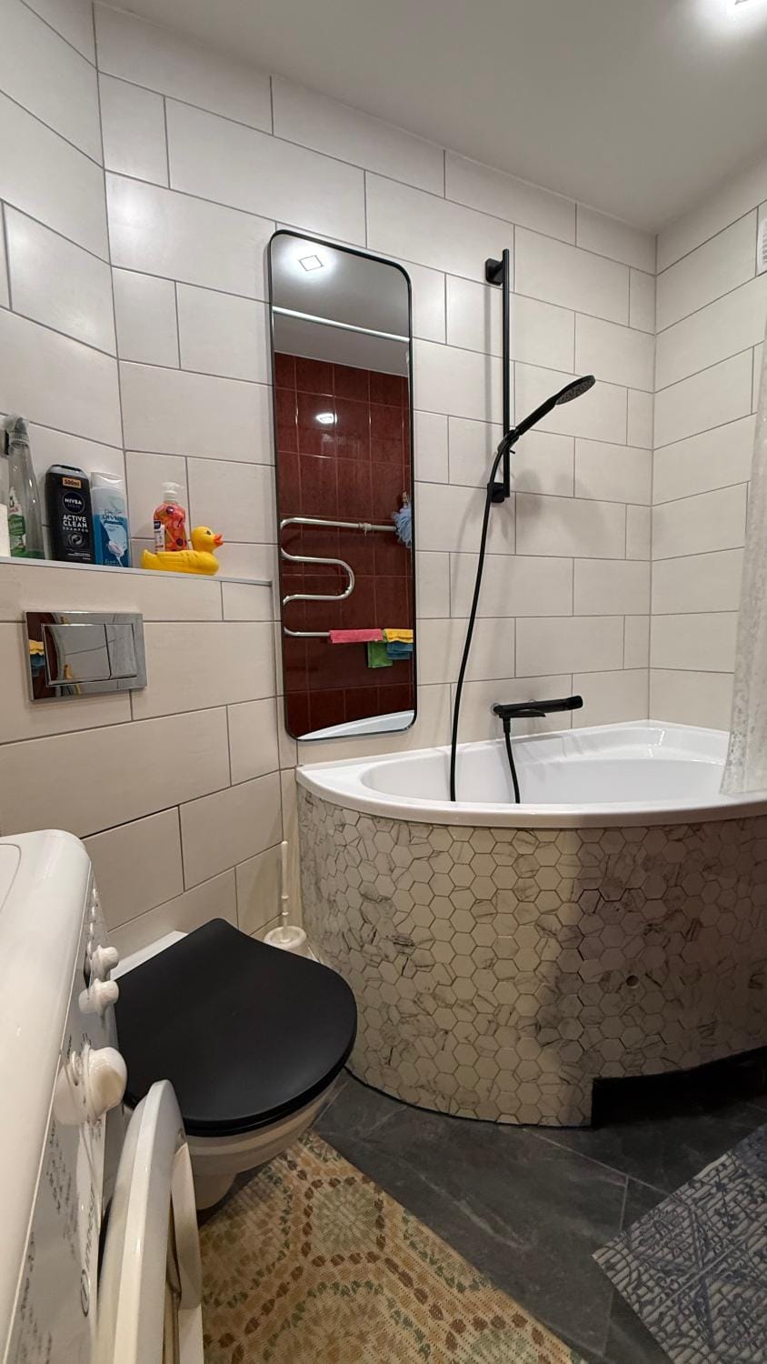 Toilet, Bathroom, Bath, washing machine