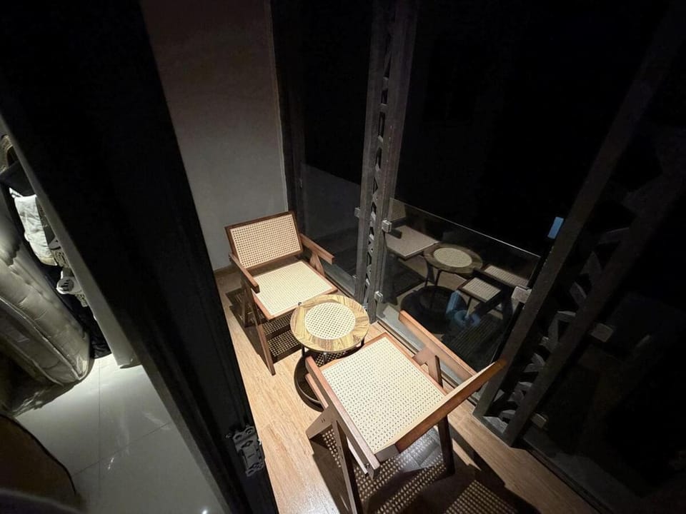 Copper Living Apartment in Muscat