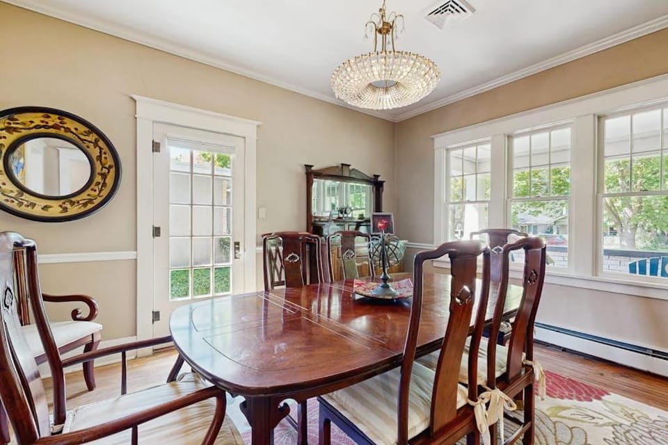 Historic Craftsman Yard Patio & Fireplace House in Boise