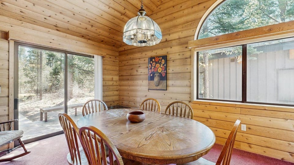Adventurous McCall Cabin Near Payette Lake Cabin in McCall