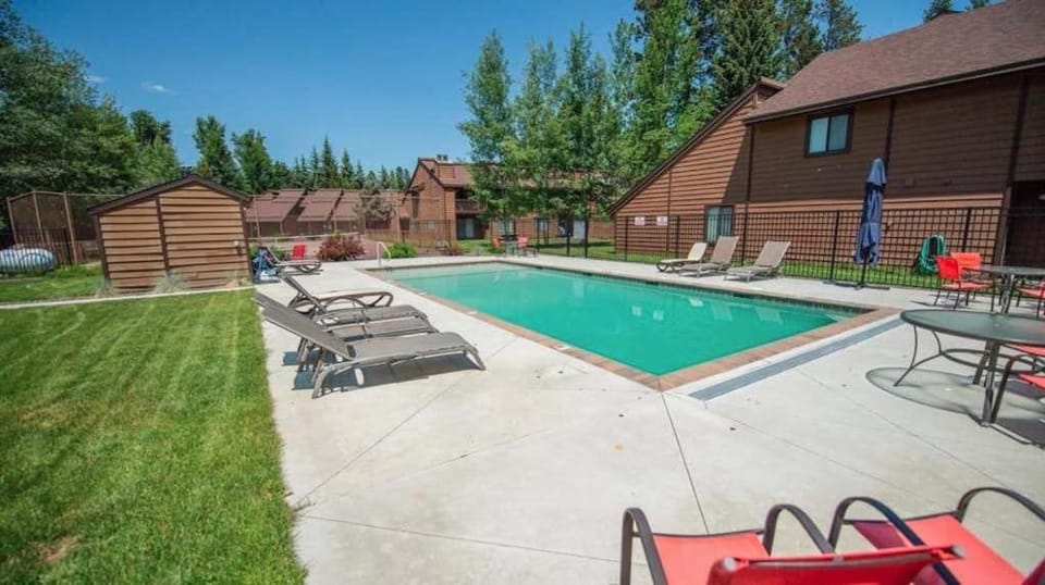 McCall Getaway Near Payette Lake & Golf House in McCall
