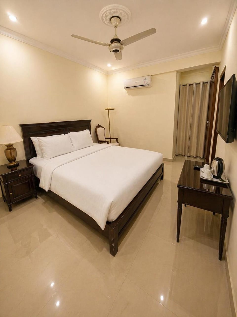 The Corvane Residence Bed and Breakfast in Islamabad Capital Territory