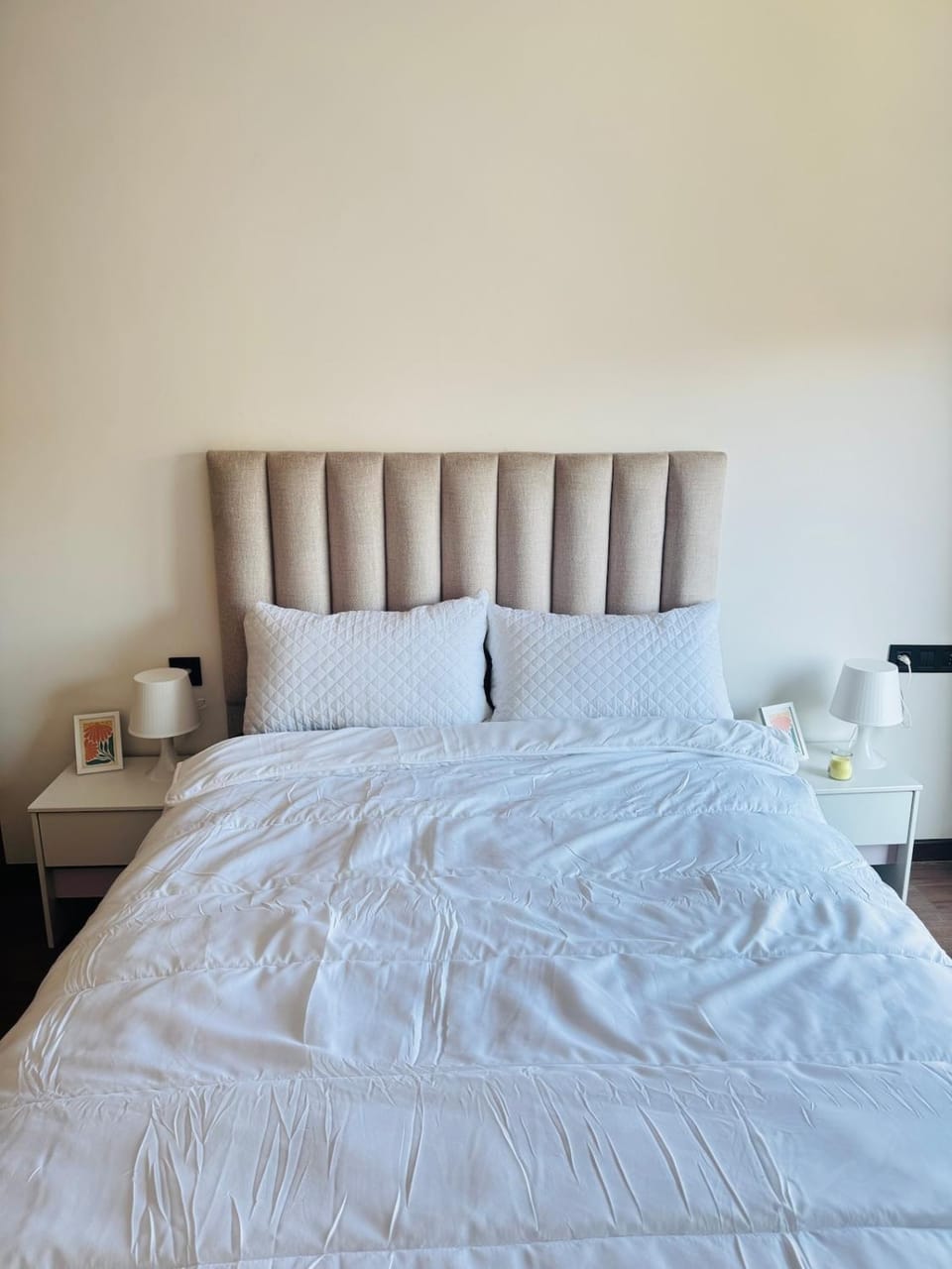 Bed, Photo of the whole room, Bedroom, Street view, heating, wardrobe