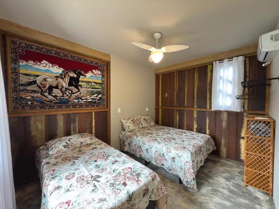 Photo of the whole room, Bedroom, air conditioner