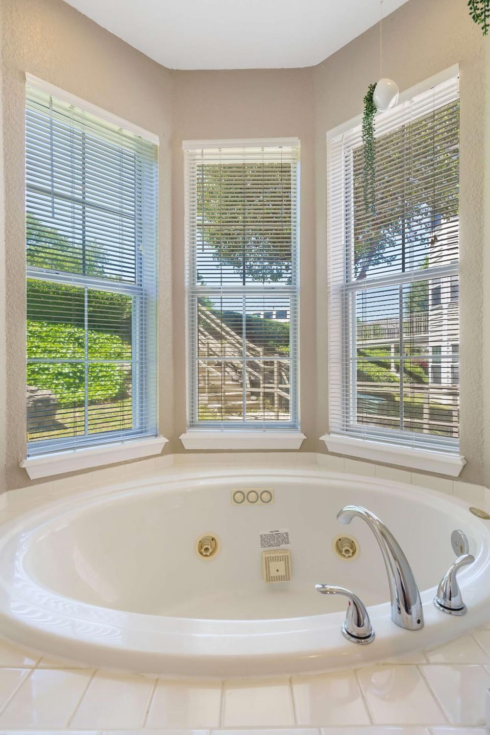 Lake View Condo - Pool Hot Tub & Boat Slip Access Apartment in Table Rock Lake