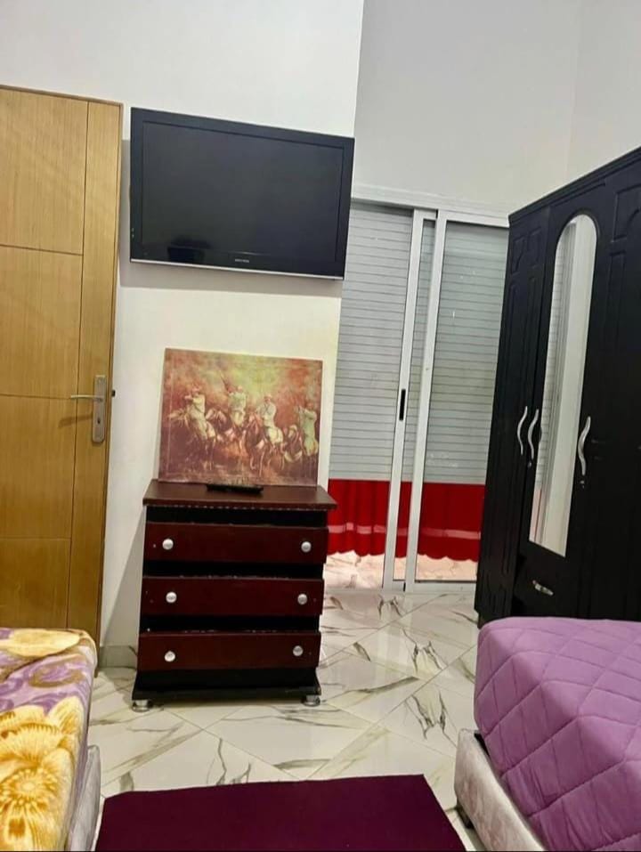 Famille et societe Apartment in Meknes
