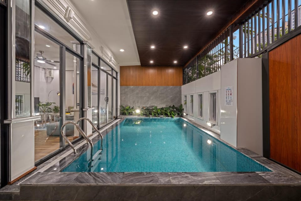 Pool view, Swimming pool