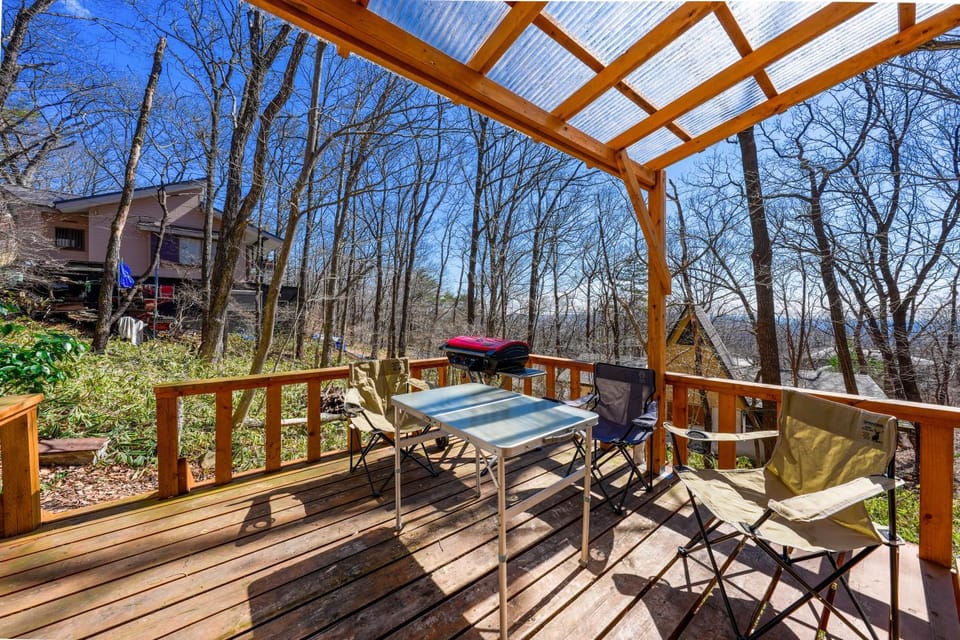 Property building, Patio, Day, Natural landscape, View (from property/room), Balcony/Terrace, Dining area