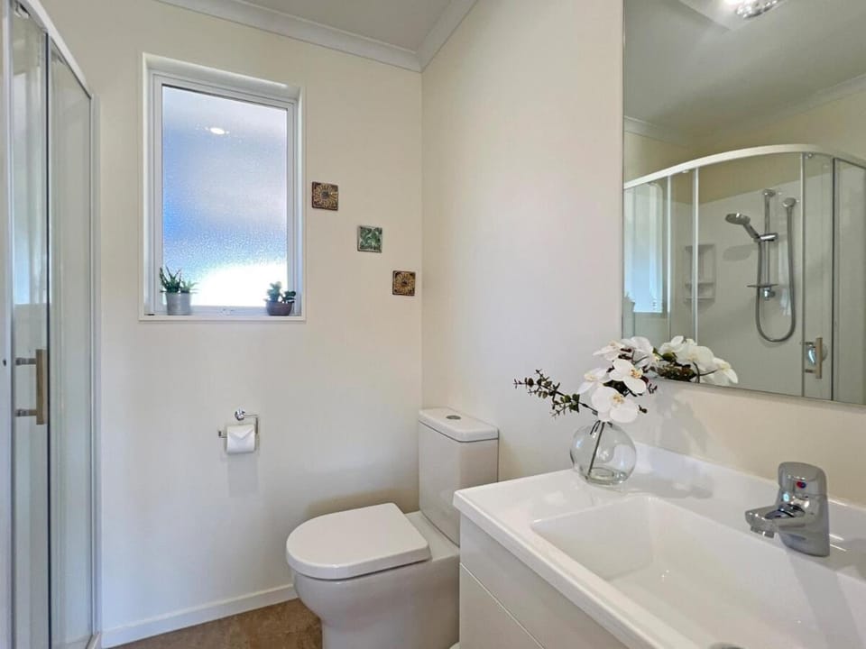Harbour View - 3 Bedroom Retreat House in Canterbury