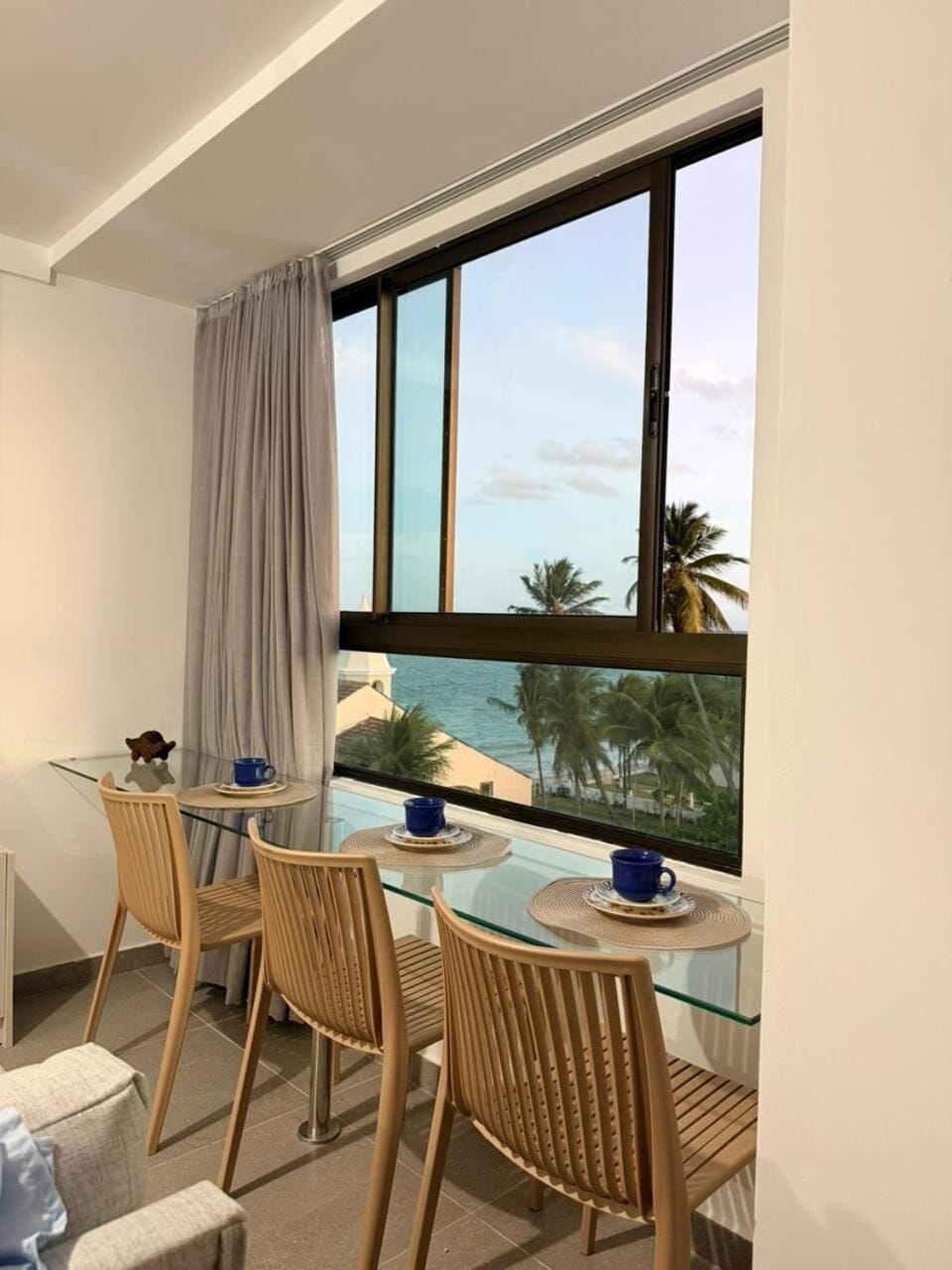 View (from property/room), Dining area, Sea view