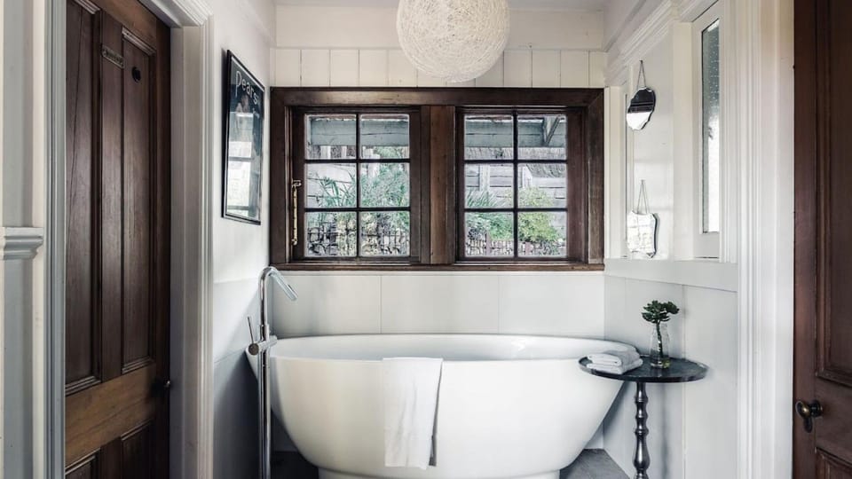 Rosey Knoll Cottage House in Daylesford