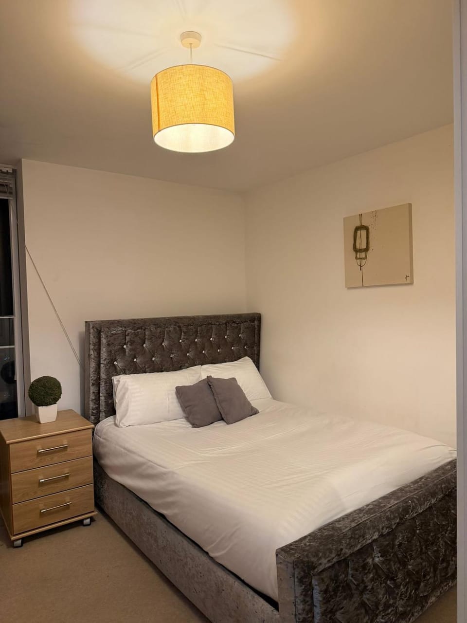 Luxury 2 bed Apt Canary Wharf Apartment in London