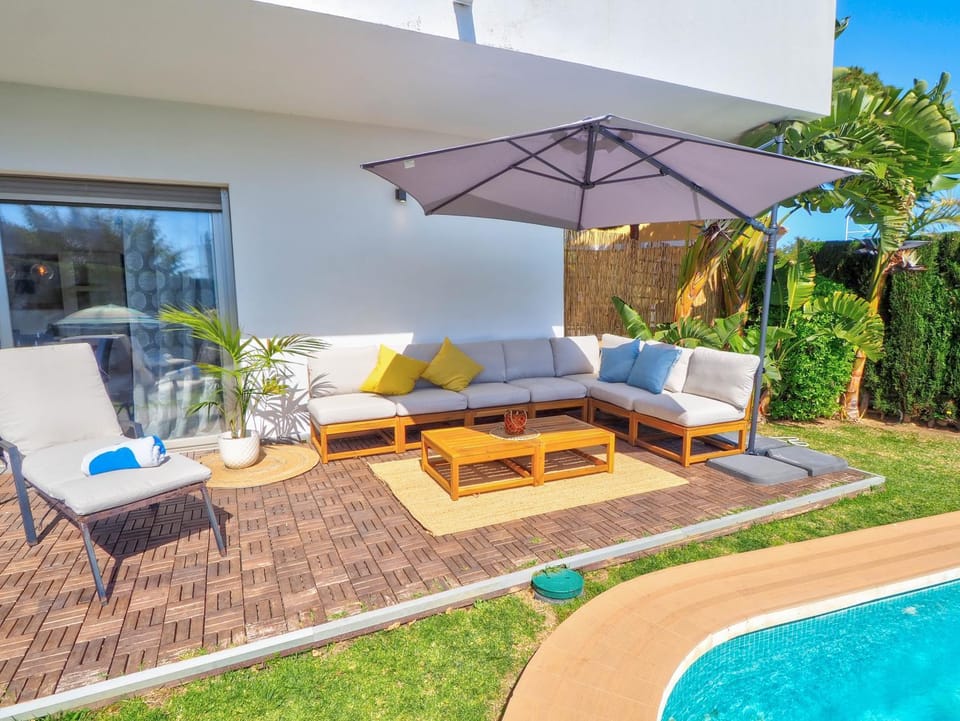 Villa Serena Villa in Sitio de Calahonda