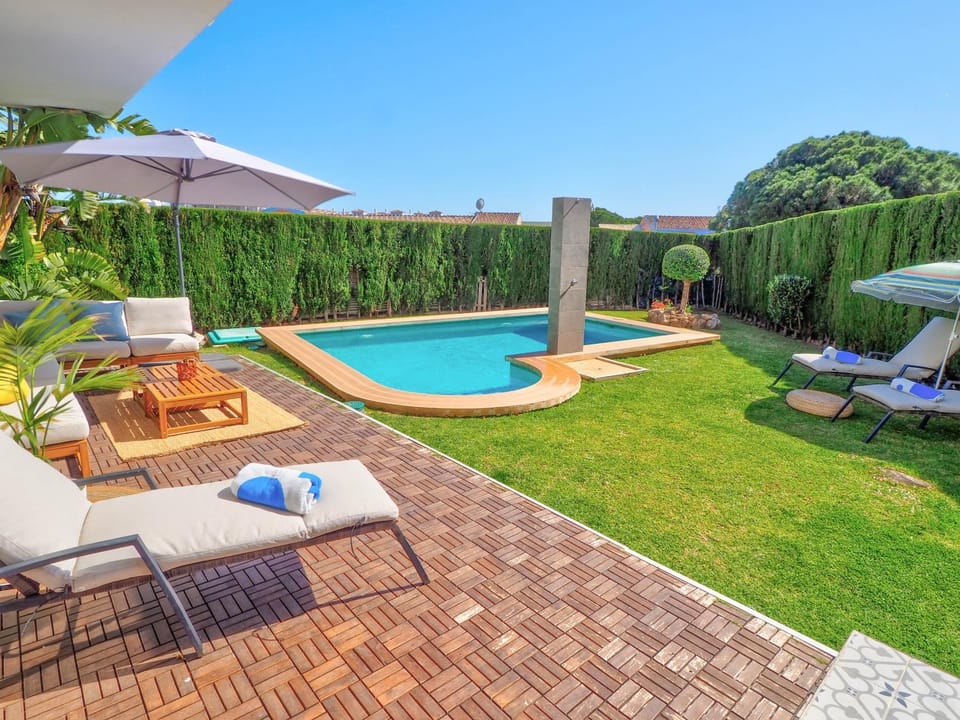 Villa Serena Villa in Sitio de Calahonda