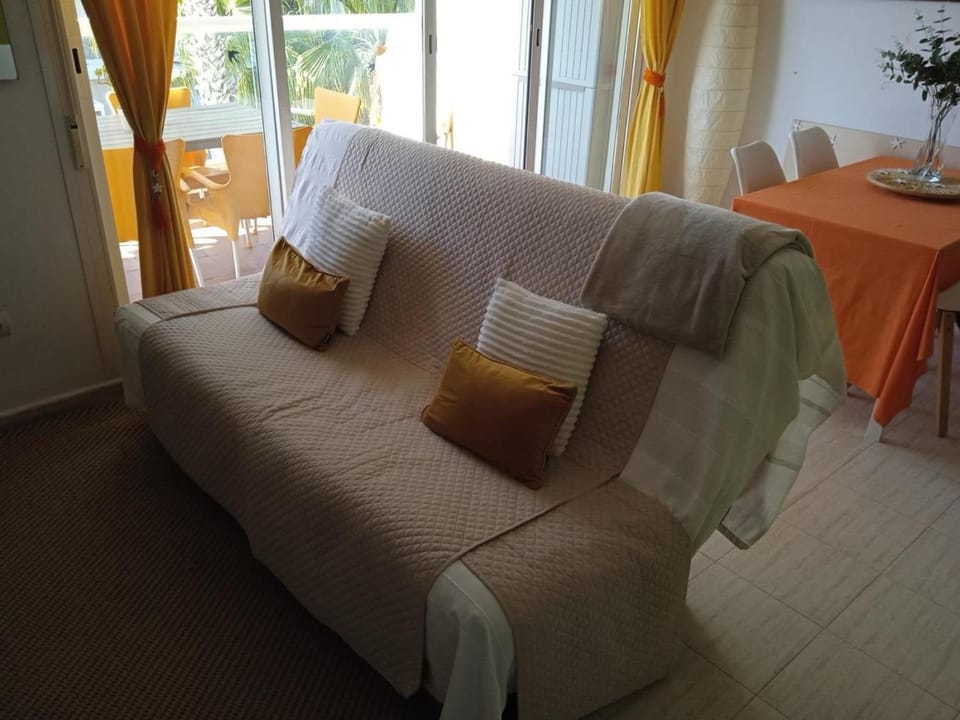 Apartamento familiar con terraza en El Verger - ES-373-62 Apartment in Marina Alta