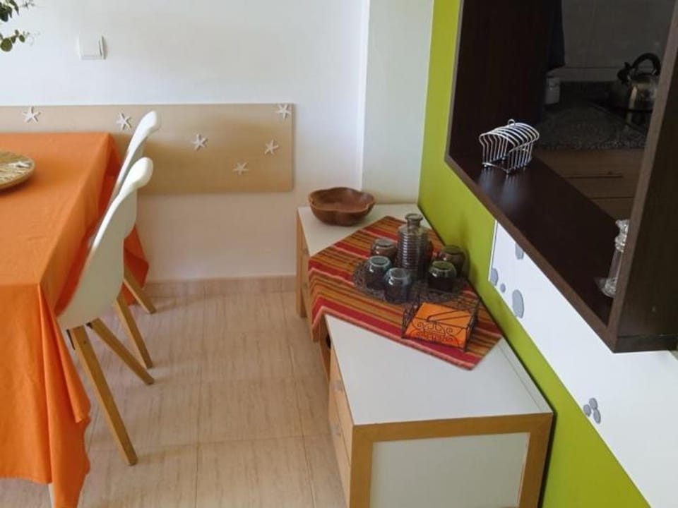 Apartamento familiar con terraza en El Verger - ES-373-62 Apartment in Marina Alta