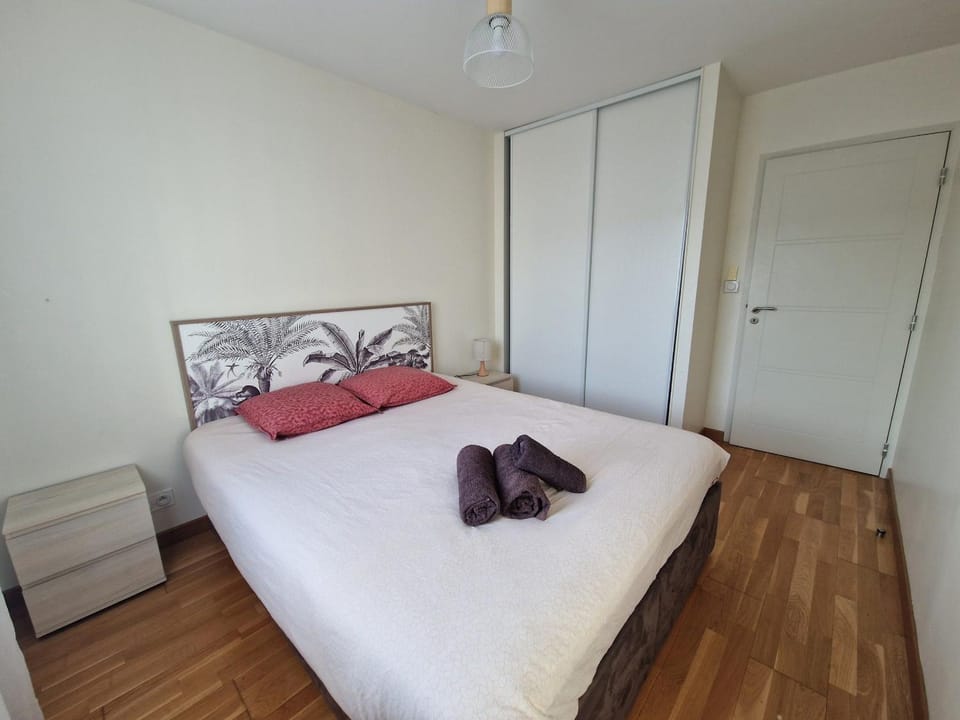 Appartement centre-ville parking - 6 pers. - FR-1-432-97 Apartment in Annecy