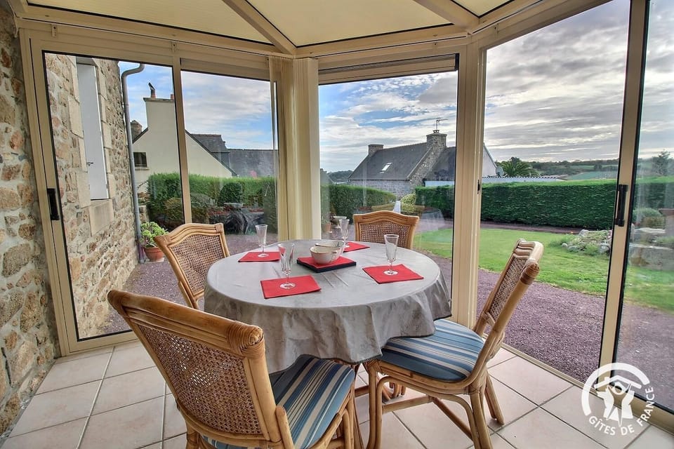 Nod er guern House in Brittany
