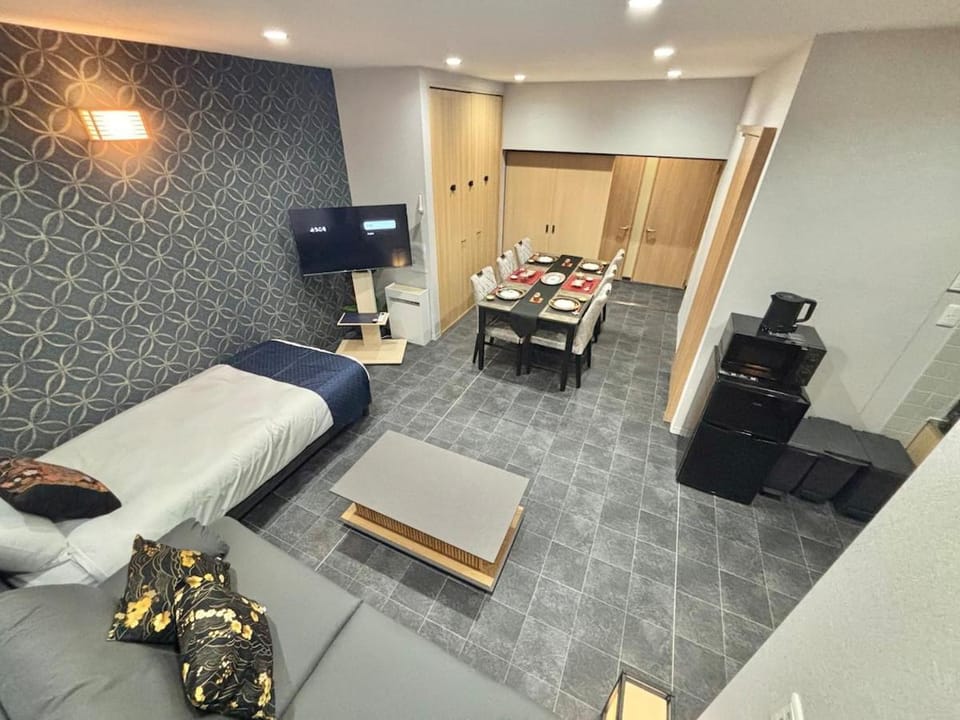 Living room, Dining area