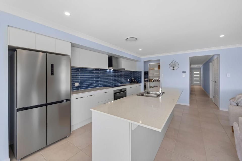 Yamba Waters - Pet Friendly Waterfront Escape with Private Jetty Apartment in Yamba