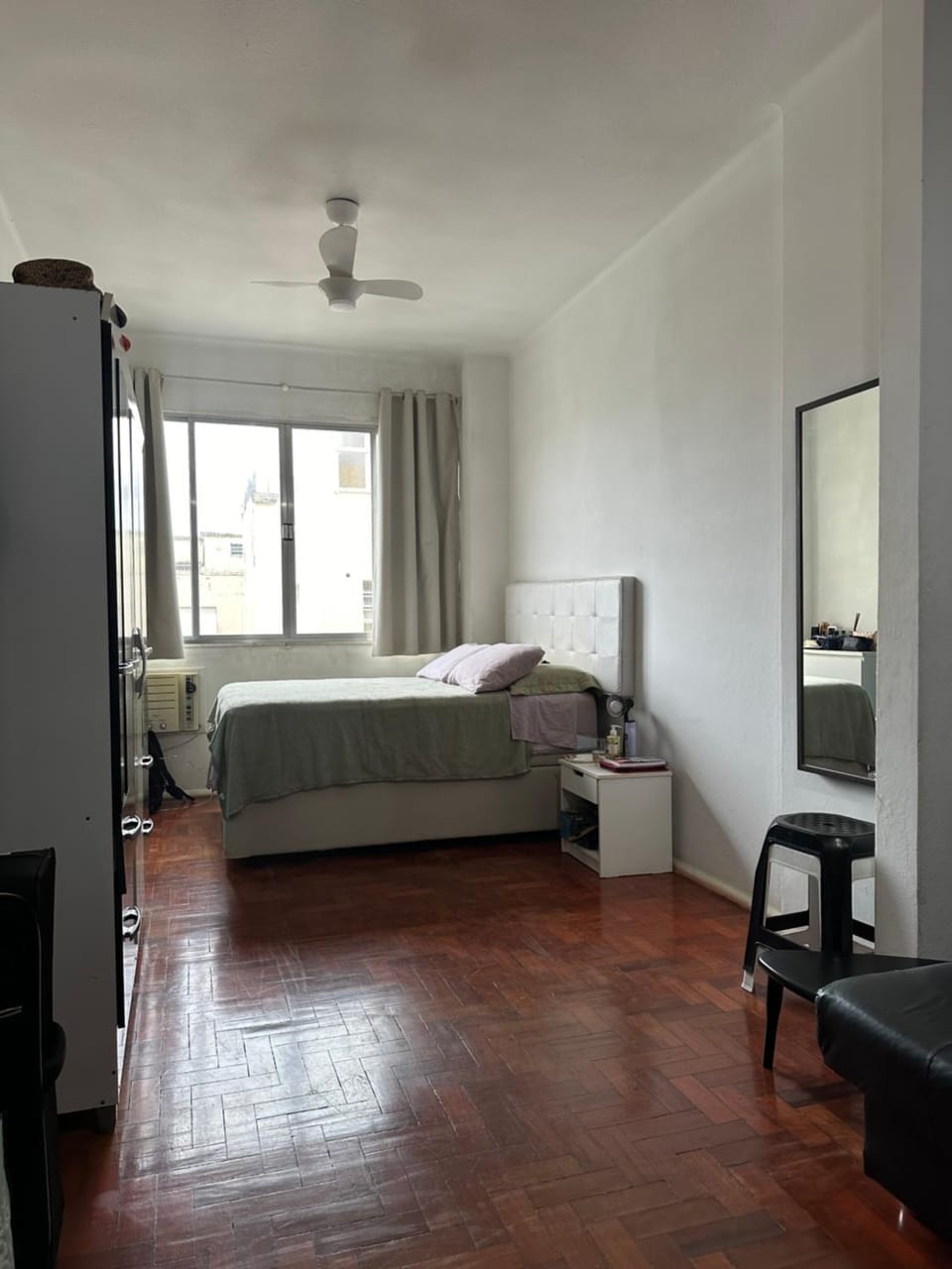 Copacabana half a block from the beach excellent LOFT Apartment in Rio de Janeiro
