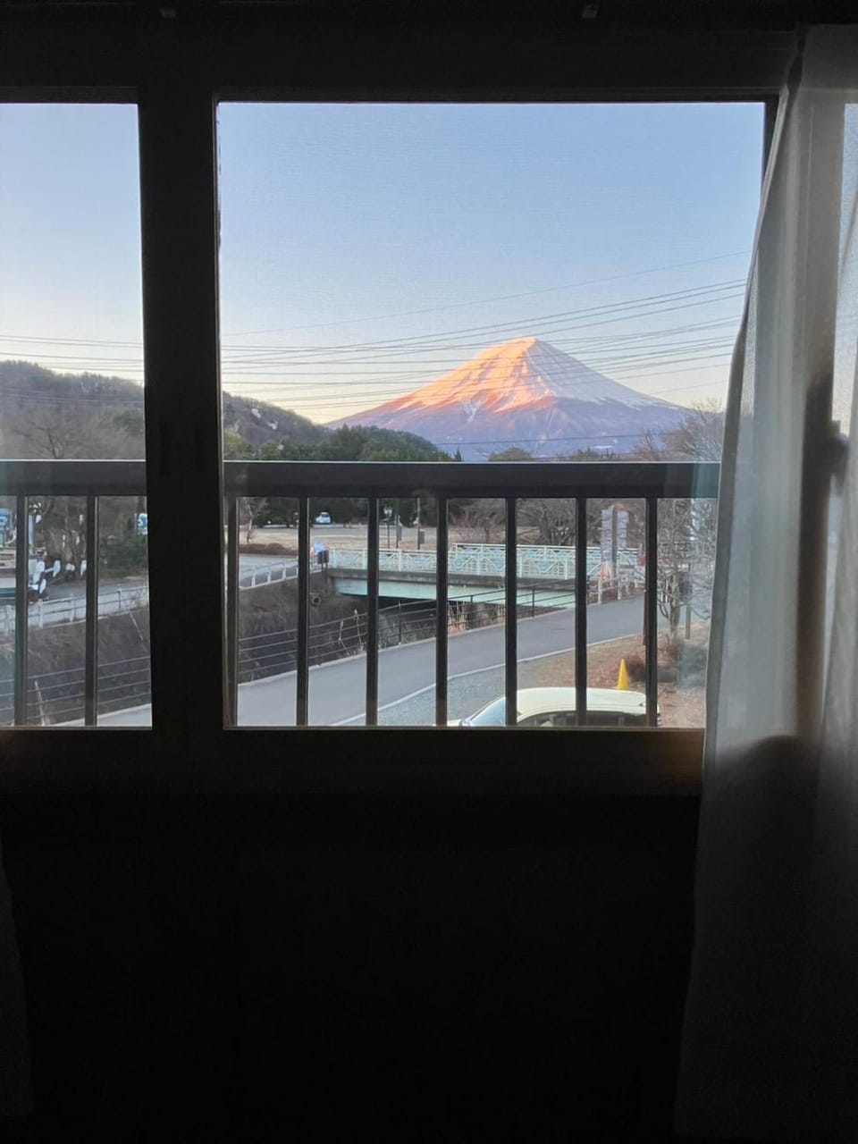 Nearby landmark, Natural landscape, View (from property/room), Lake view, Mountain view
