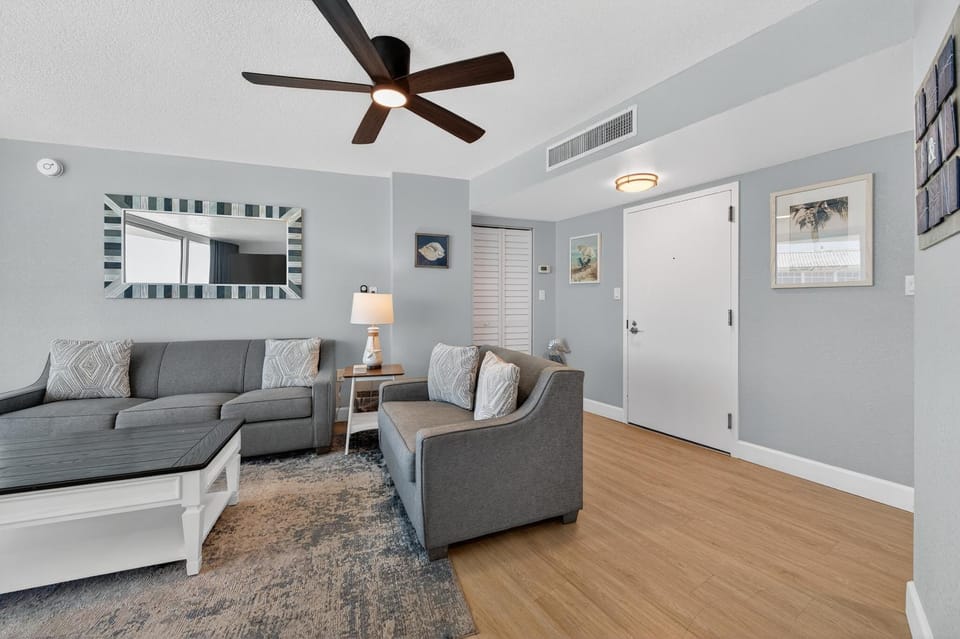Good Morning Sunshine at Peck Plaza Apartment in South Daytona