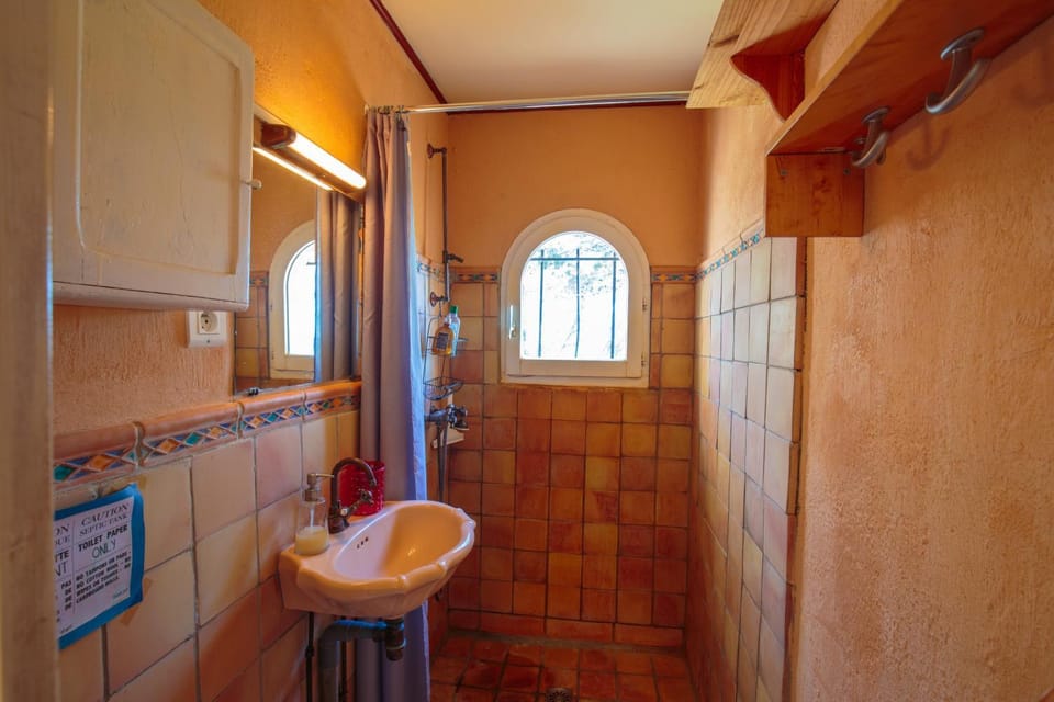Villa pleine nature à 20km d'Aix-en-Provence House in Rognes