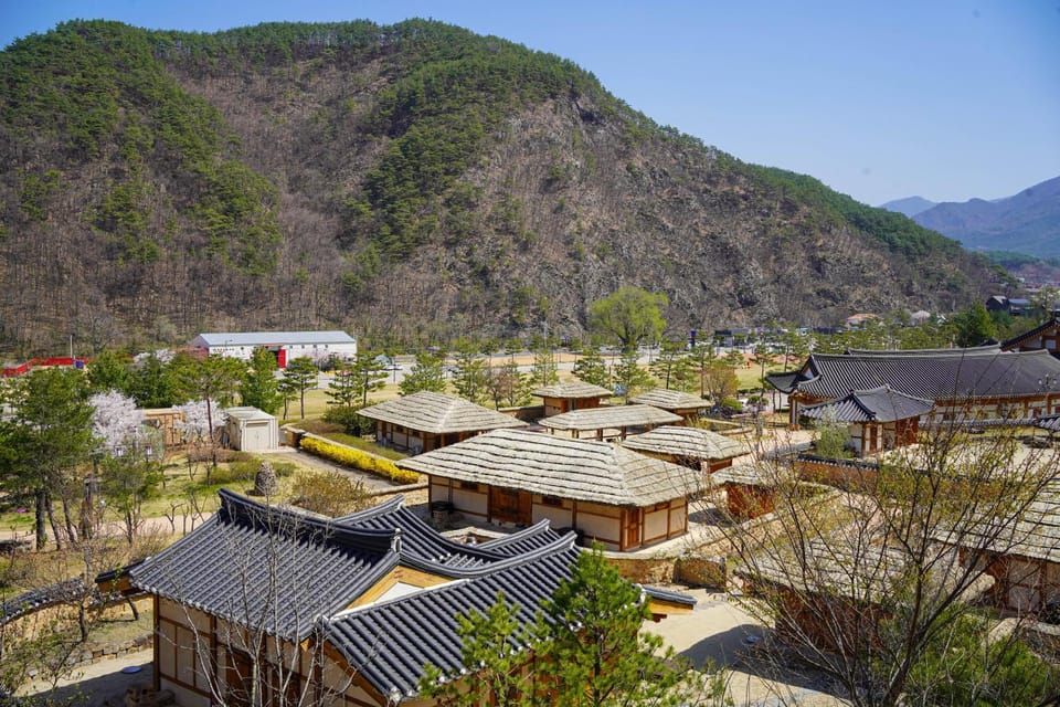Property building, Nearby landmark, Spring, Day, Natural landscape, Mountain view