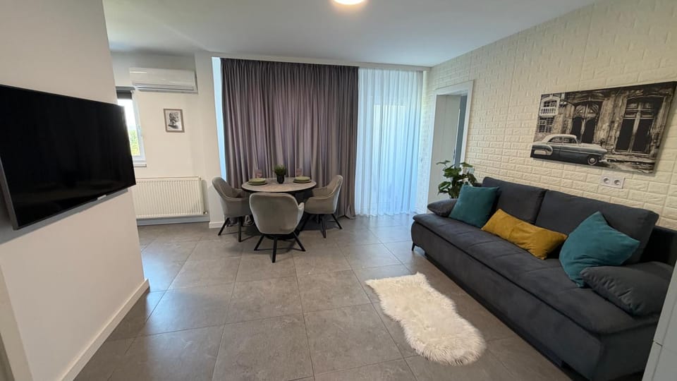 Novus Luxury Apartment Free Parking Apartment in Craiova