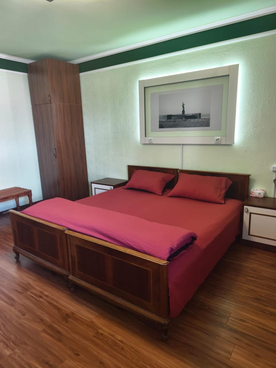 Bed, Photo of the whole room, Bedroom, wardrobe
