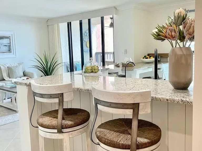 Stylish Waterfront Condo on Marco Island House in Marco Island