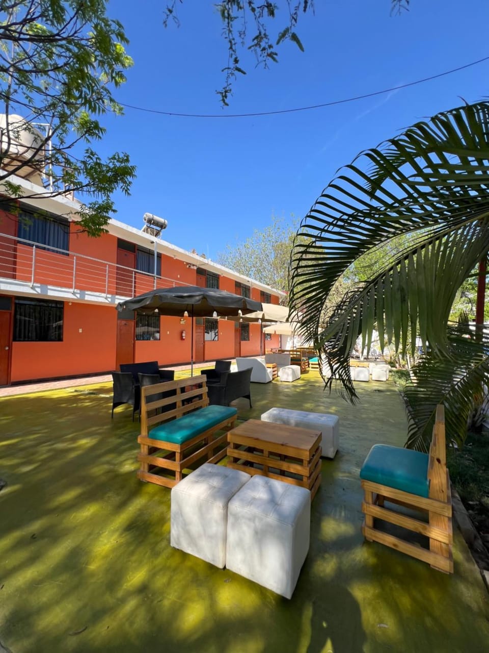 Hospedaje Los Pecanos Bed and Breakfast in Ica