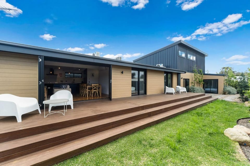 Blair Spa Retreat House in Melbourne