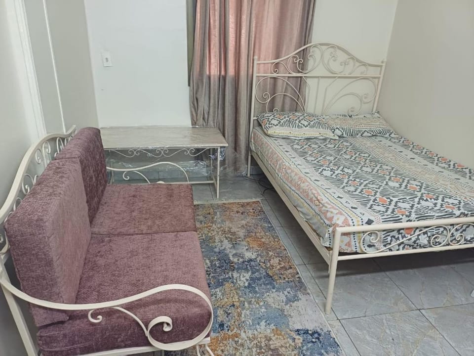 شقه غرفتين مفروش بالعجوزة ايجار Apartment in Egypt