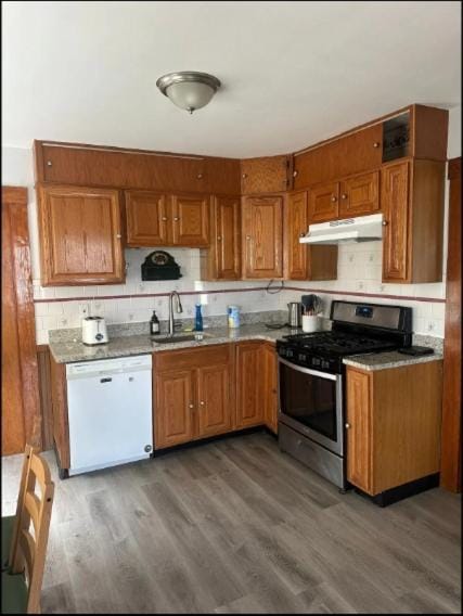 -No50- Lovely Spacious Room in a House - 10 min to Green Line and Red Line T Stations & Tufts University - Centrally Located at Somerville Boston Vacation rental in Somerville