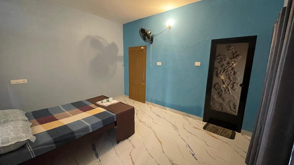 Souparnika rooms Vacation rental in Varkala