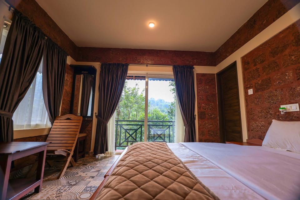 Bed, View (from property/room), Balcony/Terrace, Photo of the whole room, Bedroom