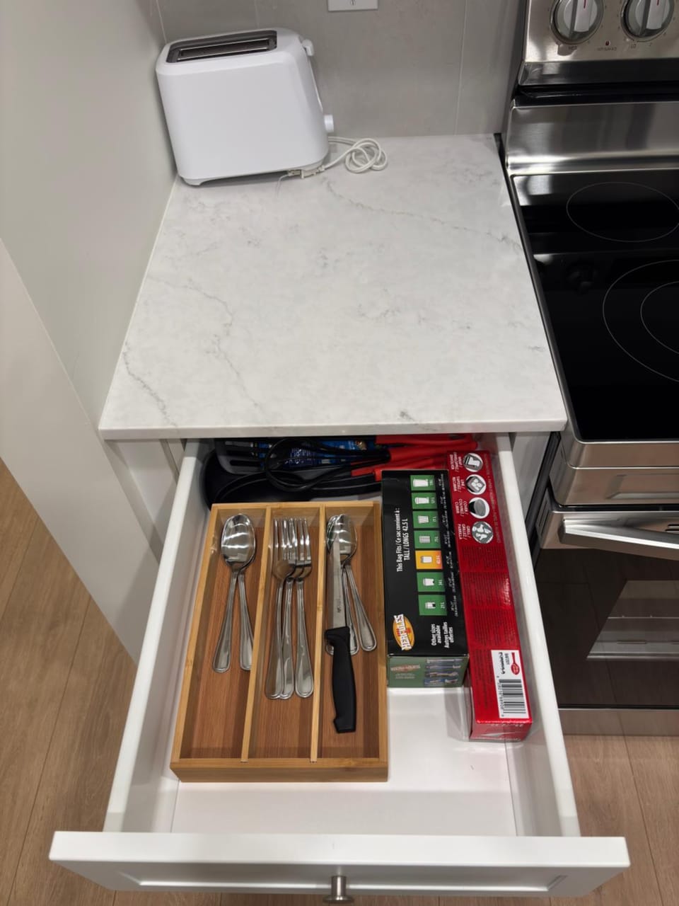 Downtown Elite escape Apartment in Surrey