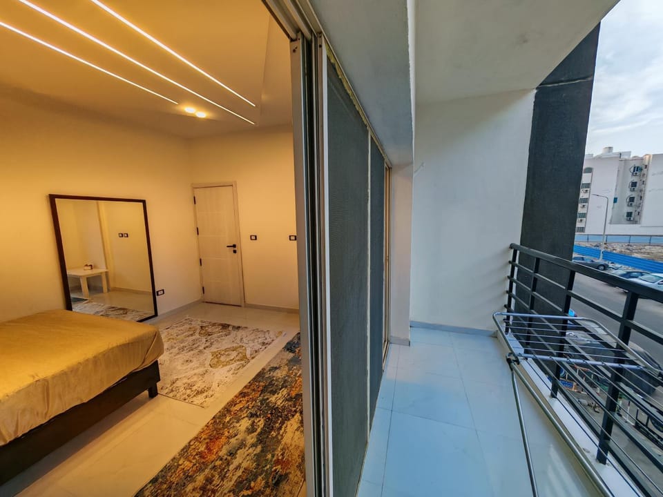 Bed, Balcony/Terrace, Bedroom