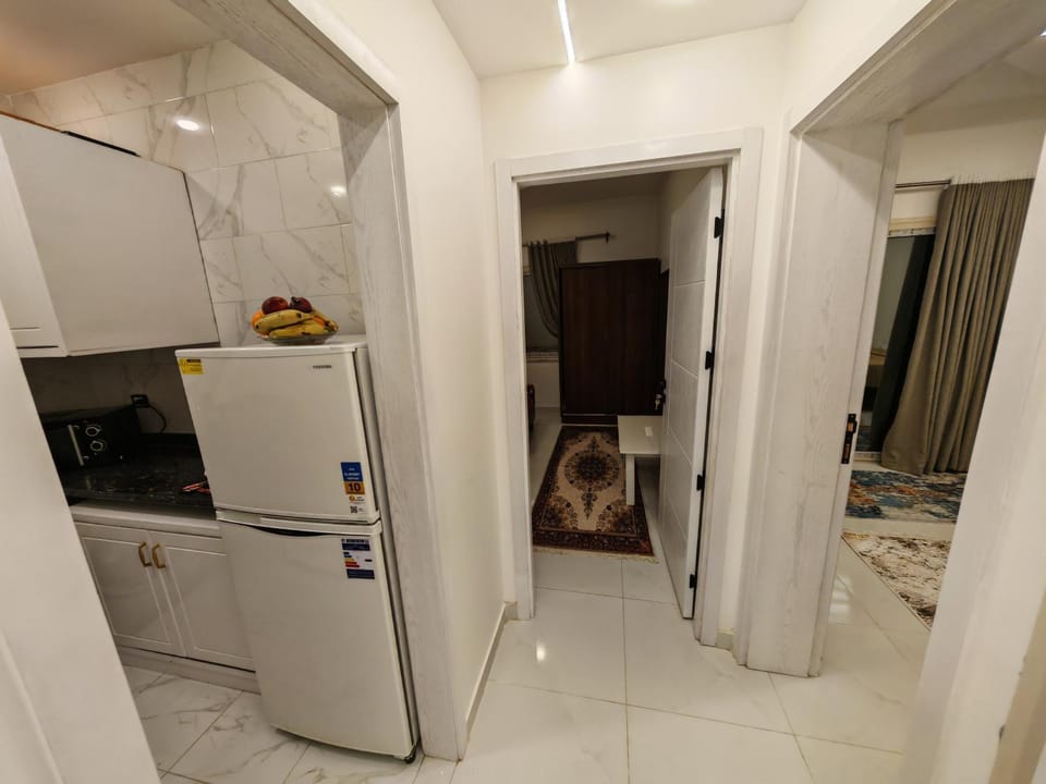 Bedroom, children, young children, older children, kitchen