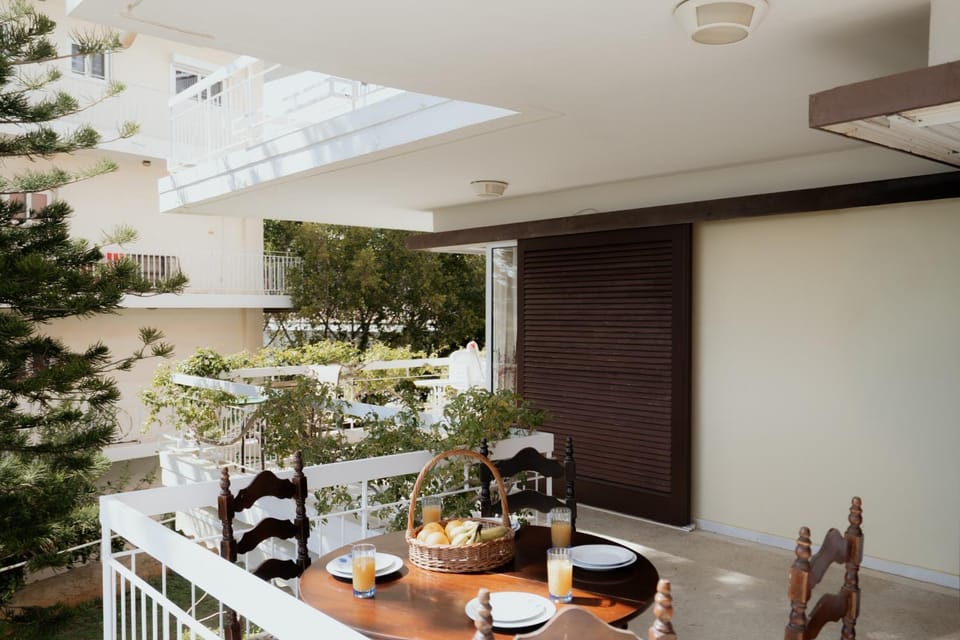 Sea view Family Apartment Apartment in Vouliagmeni