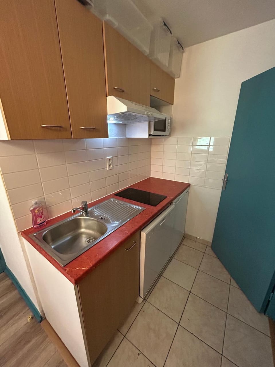 Kitchen or kitchenette, Living room