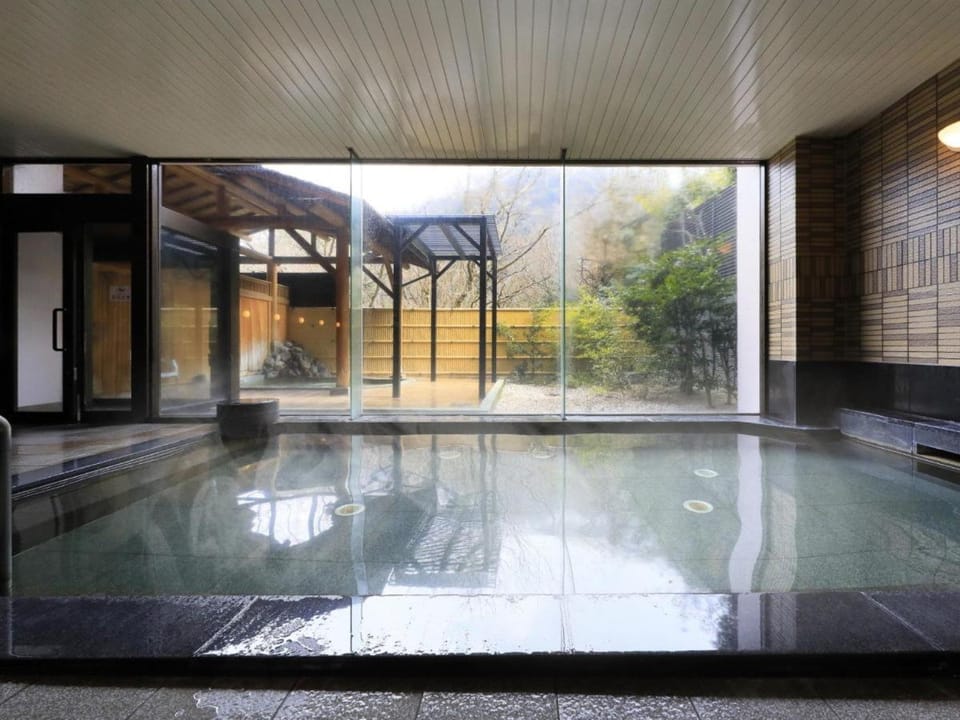Hot Spring Bath, Public Bath