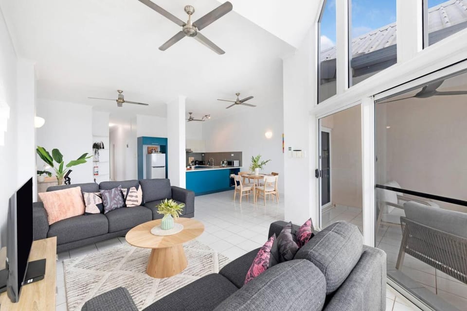 TV and multimedia, Living room