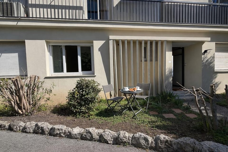 Charming Studio & Garden - Nice Cimiez Apartment in Nice