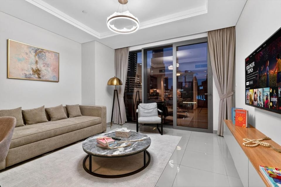 TV and multimedia, Living room, internet, air conditioner