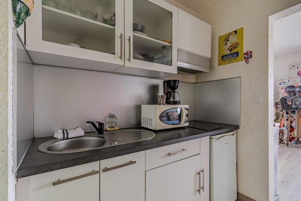 Arago - T2 avec 1 Chambre 1 Canapé-Lit 1 Salle de Bain Apartment in Mérignac